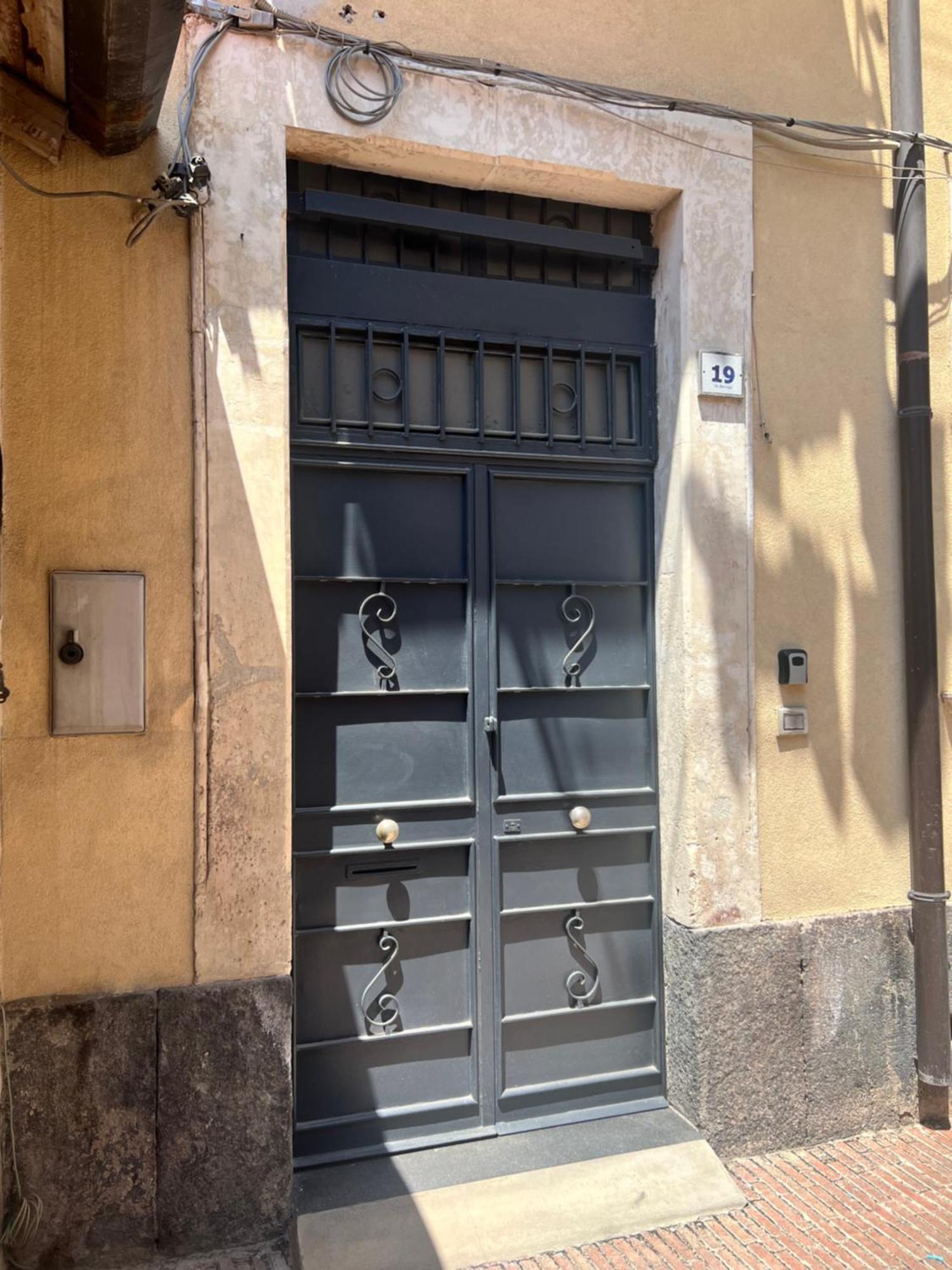 Barcaioli'S Home Catania Bagian luar foto